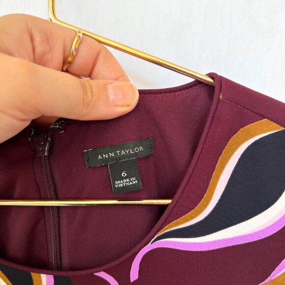 Ann Taylor Purple Burgundy Brown Leaf Print Sleeveless Professional Work Dress 6 - Picture 4 of 9